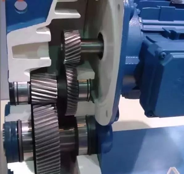 泰興減速機(jī),減速機(jī),泰興減速機(jī)廠,江蘇泰強(qiáng)減速機(jī)有限公司